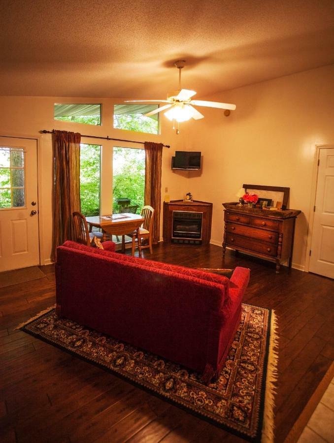 Nolichuckey Bluffs Bed & Breakfast Cabins Γκρίνβιλ Εξωτερικό φωτογραφία